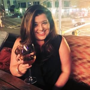 Meet your Posher, Alisia